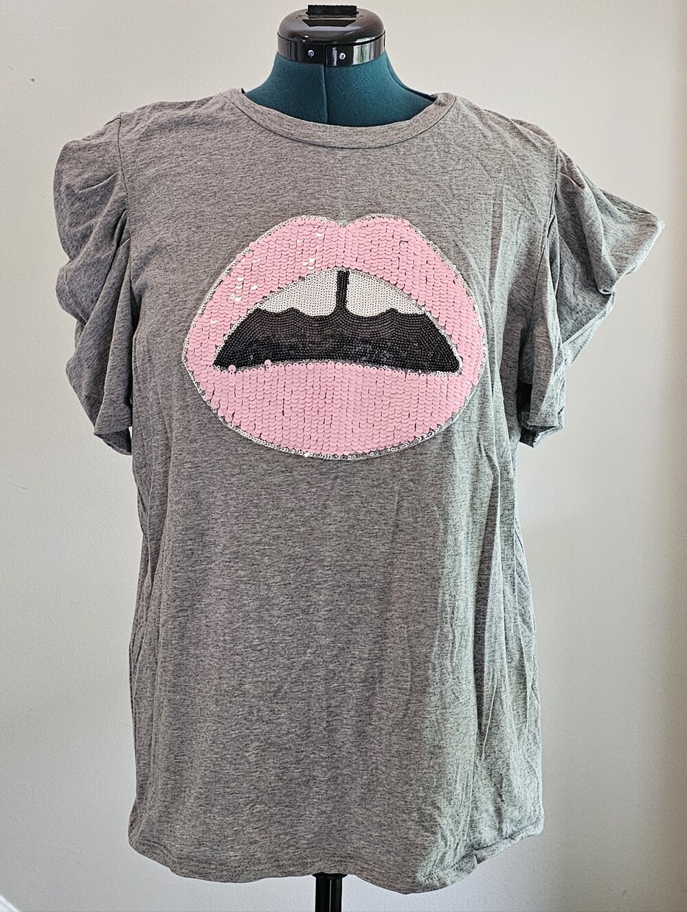 Fashion Nova Gray Sequin Biting Lip Puff Sleeve Tee Top Plus Size 3X